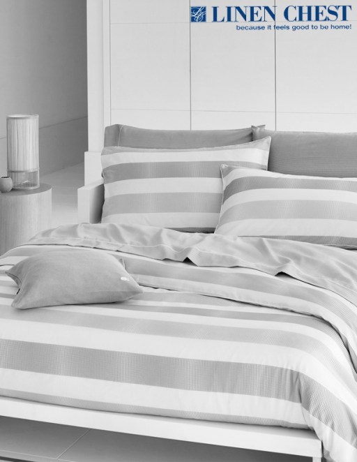 Branding ad for Linen Chest